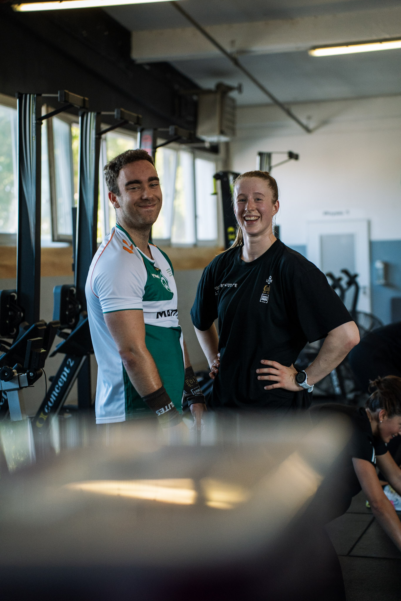 CrossFit Zollhafen Community - Athleten lachen gemeinsam nach dem Training