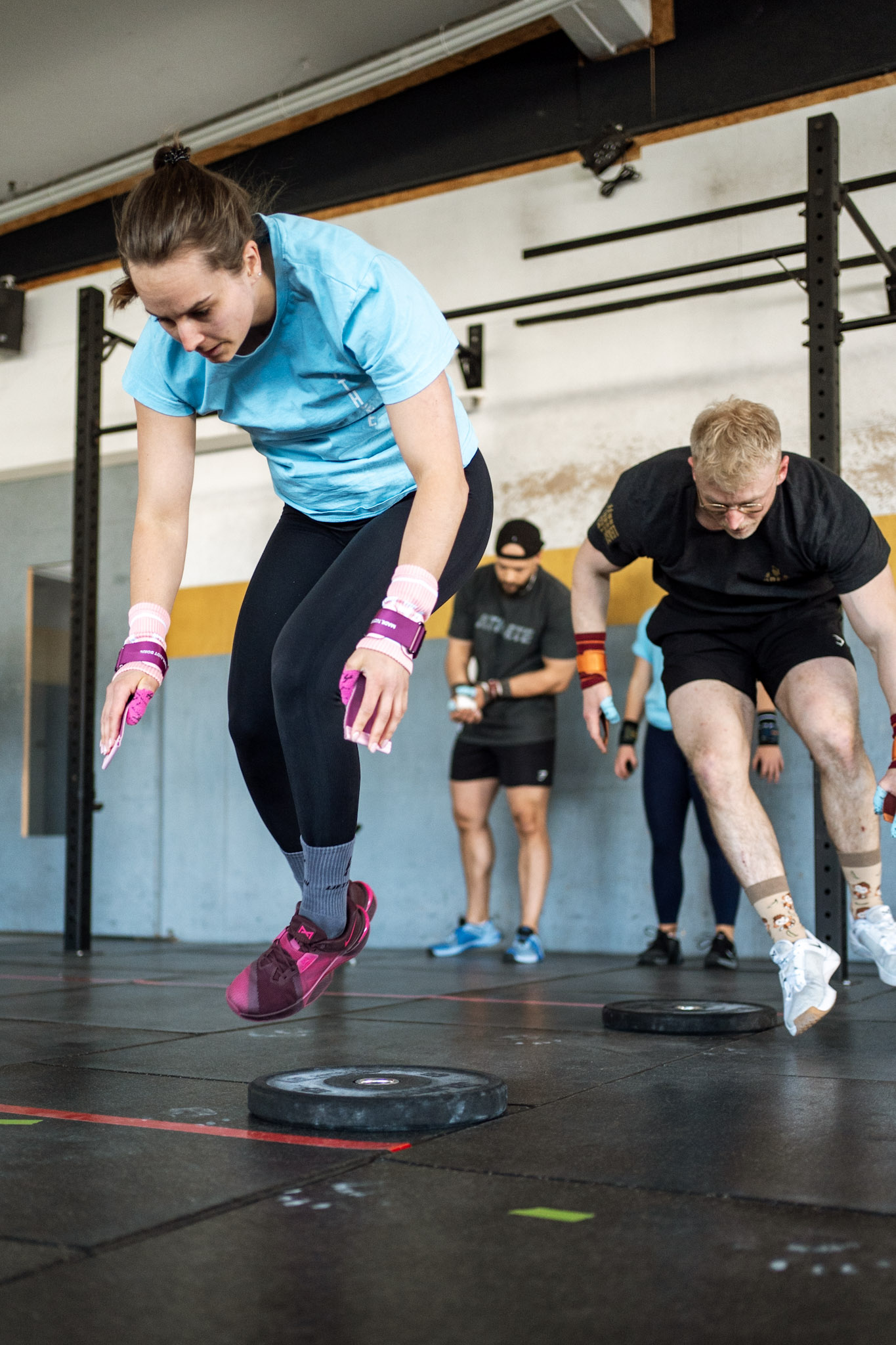 CrossFit Zollhafen Athleten beim Burpee-Sprung Training
